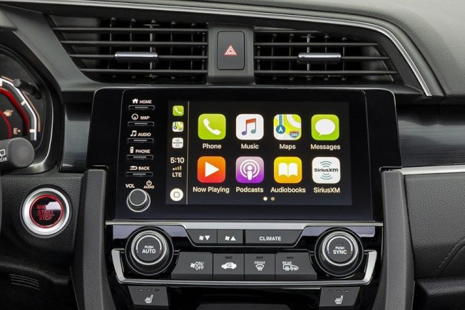 升级至Apple CarPlay和Android Auto连接功能的娱乐资讯系统。（Honda）